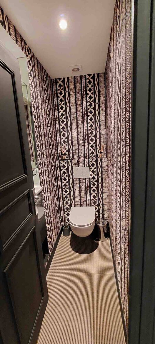 Fancy Designer Flat on Saint-Honoré - Paris, France