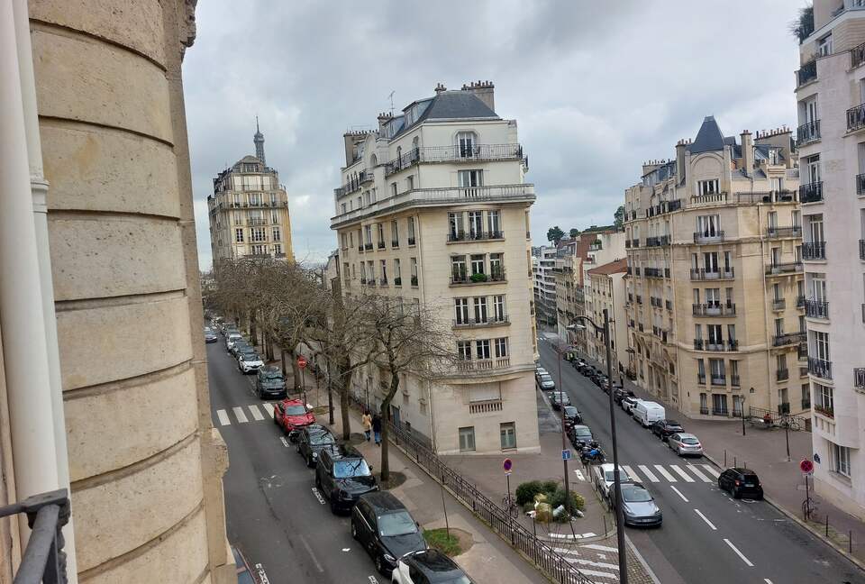 Cozy Stylish Apartment - Paris, France