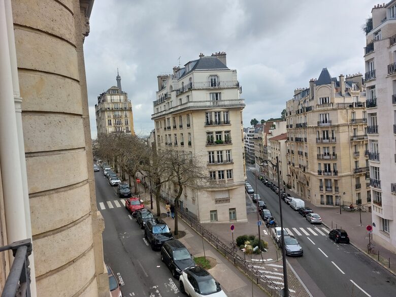Cozy Stylish Apartment - Paris, France