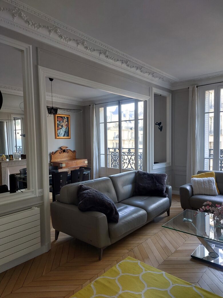 Cozy Stylish Apartment - Paris, France