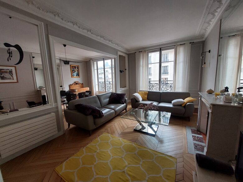 Cozy Stylish Apartment - Paris, France