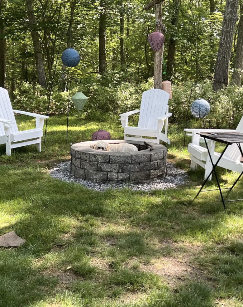 Delightful Southampton Retreat with Heated Pool & Jacuzzi - Southampton, New York
