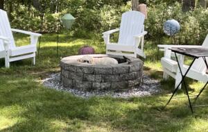 Delightful Southampton Retreat with Heated Pool & Jacuzzi - Southampton, New York
