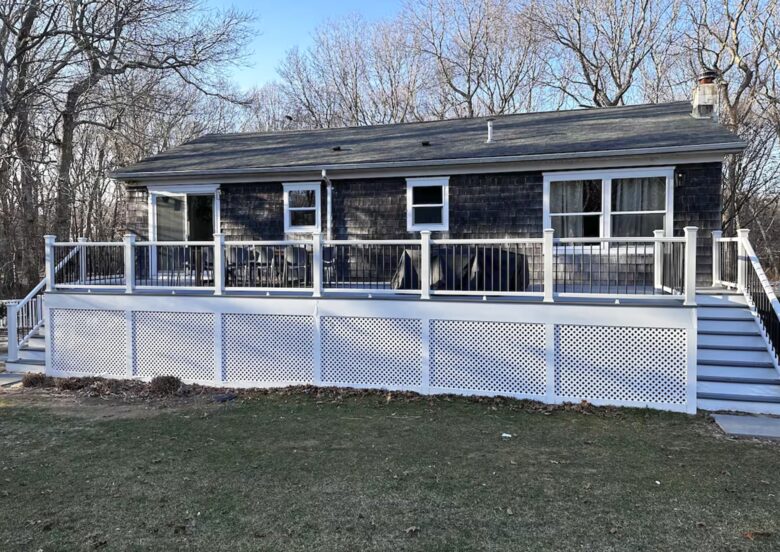 Delightful Southampton Retreat with Heated Pool & Jacuzzi - Southampton, New York