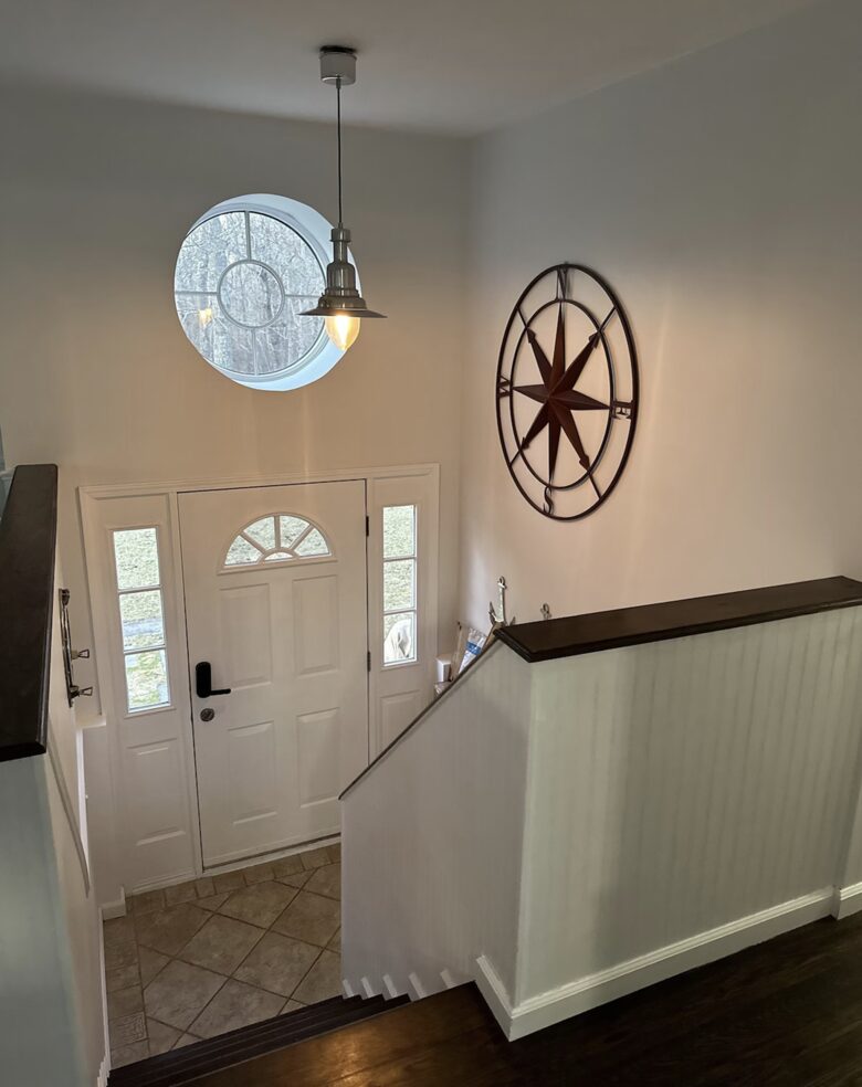 Delightful Southampton Retreat with Heated Pool & Jacuzzi - Southampton, New York