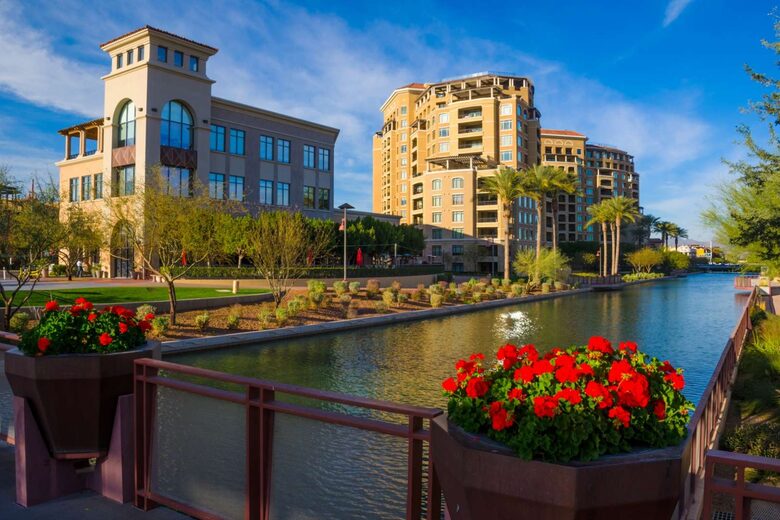 Minutes to downtown Scottsdale