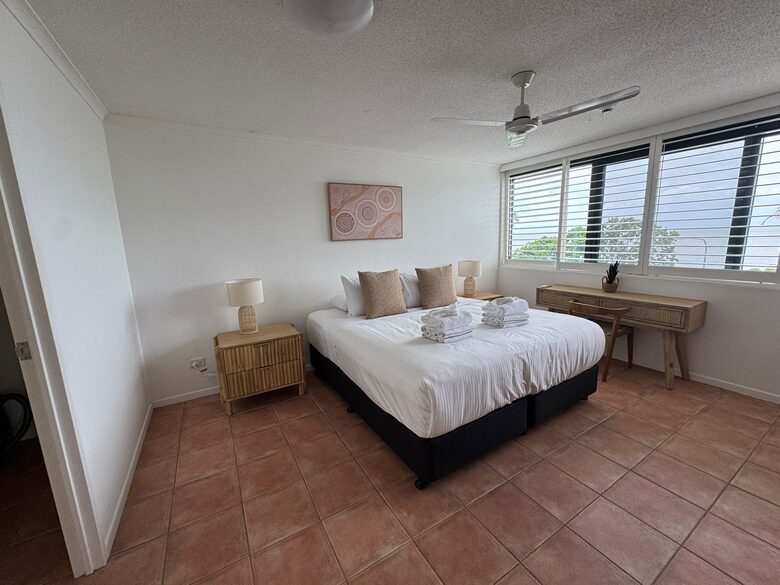 Cairns Aquarius Apartment - Cairns, Australia