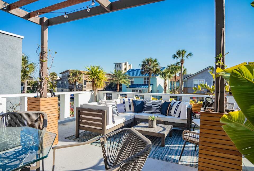 Stylish Neptune Beach Escape – Steps to the Sand - Neptune Beach, Florida