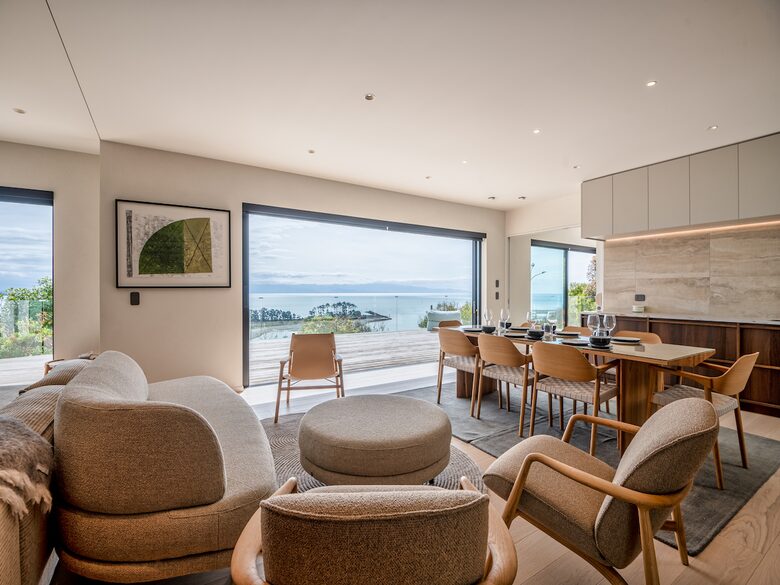 Nelson Salt n Pepper - Britannia Heights, New Zealand