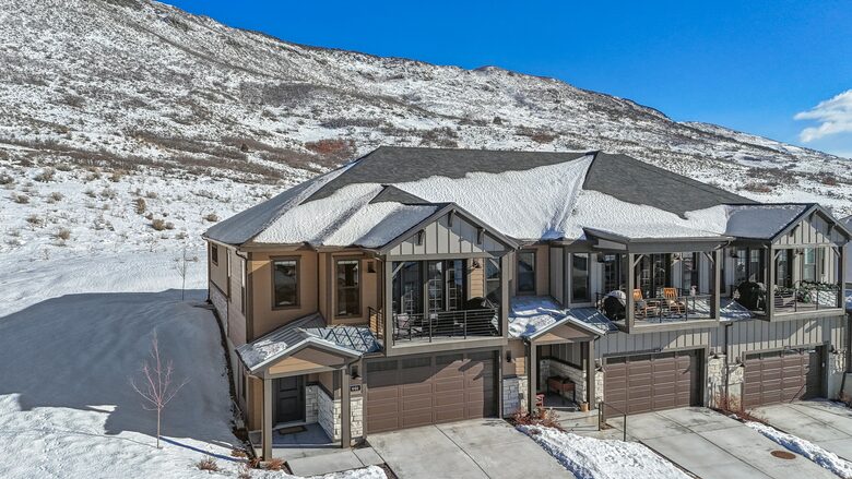 Haven for Outdoor Enthusiasts | Luxury townhome with views of Deer Valley - Heber City, Utah