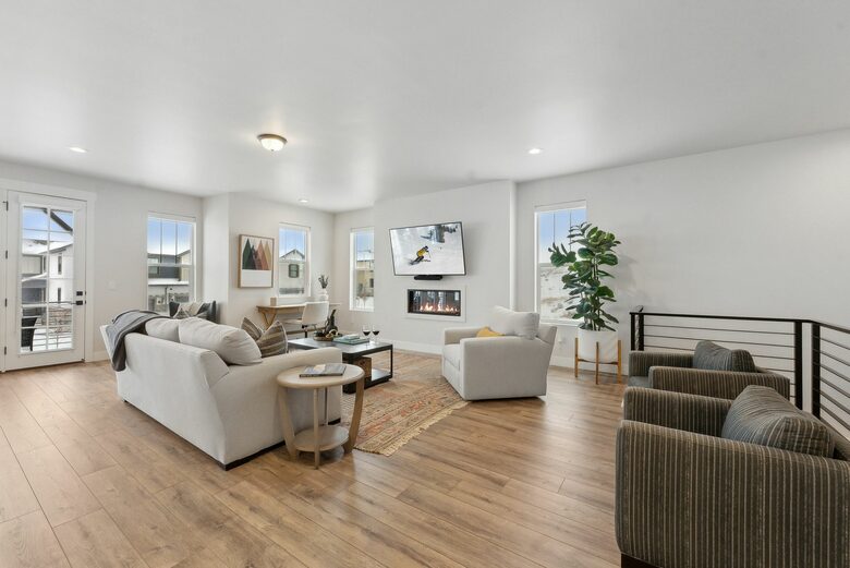 Haven for Outdoor Enthusiasts | Luxury townhome with views of Deer Valley - Heber City, Utah