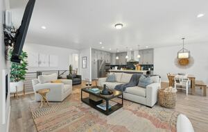 Haven for Outdoor Enthusiasts | Luxury townhome with views of Deer Valley - Heber City, Utah