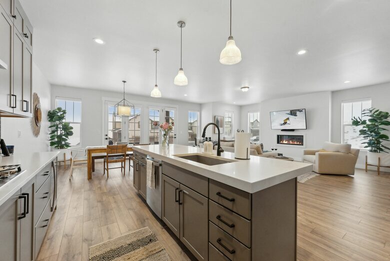 Haven for Outdoor Enthusiasts | Luxury townhome with views of Deer Valley - Heber City, Utah