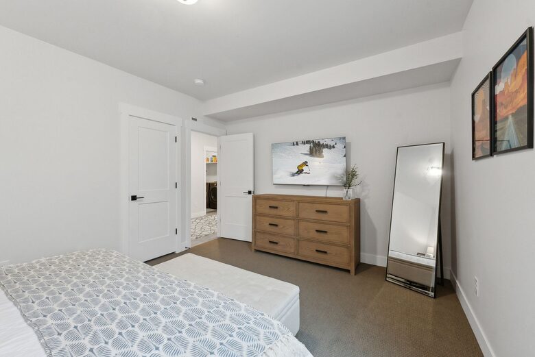 Haven for Outdoor Enthusiasts | Luxury townhome with views of Deer Valley - Heber City, Utah