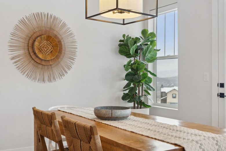 Haven for Outdoor Enthusiasts | Luxury townhome with views of Deer Valley - Heber City, Utah