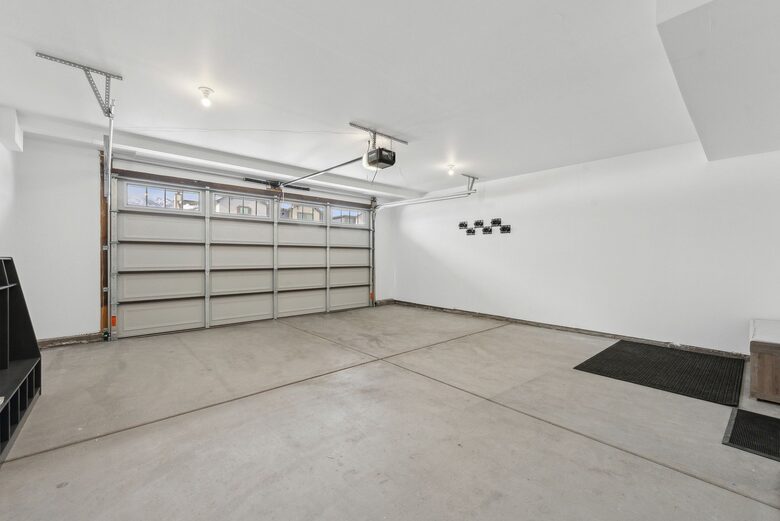 Haven for Outdoor Enthusiasts | Luxury townhome with views of Deer Valley - Heber City, Utah