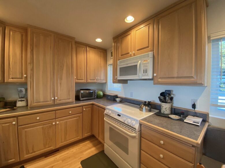 Oceanfront Retreat | The GLAS House (Garrison Lake And Sea) - Port Orford, Oregon