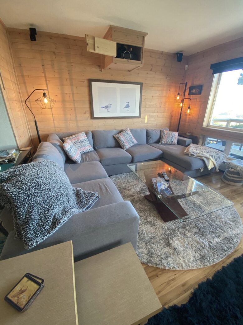 Oceanfront Retreat | The GLAS House (Garrison Lake And Sea) - Port Orford, Oregon