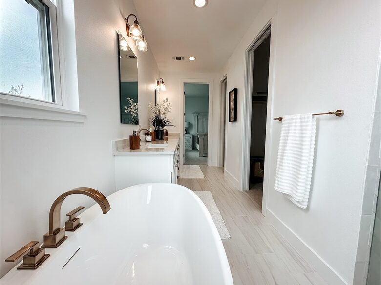 Modern Luxury Cozy 3 Kings & Big Gameroom in New Braunfels - New Braunfels, Texas