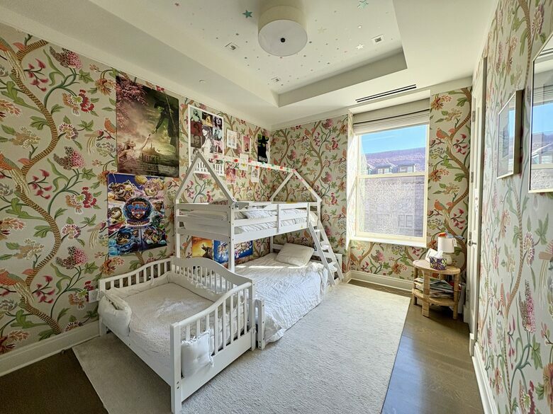Uptown Luxury Apartment - New York City, New York
