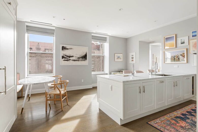 Uptown Luxury Apartment - New York City, New York