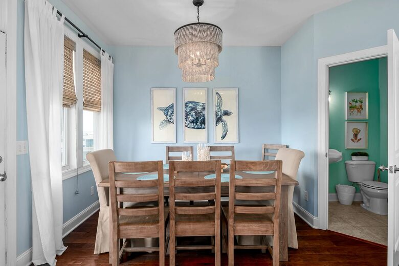 Holden Beach Haven: Relaxation Awaits at Sandy Claws - Holden Beach, North Carolina