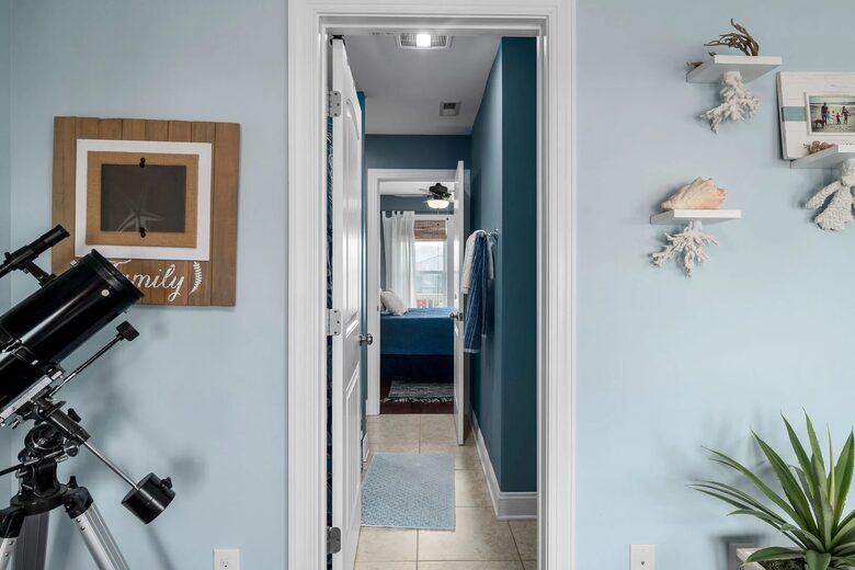 Holden Beach Haven: Relaxation Awaits at Sandy Claws - Holden Beach, North Carolina