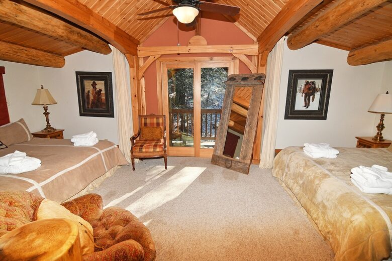 Treehouse at Fiddlehead Banner Elk - Banner Elk, North Carolina