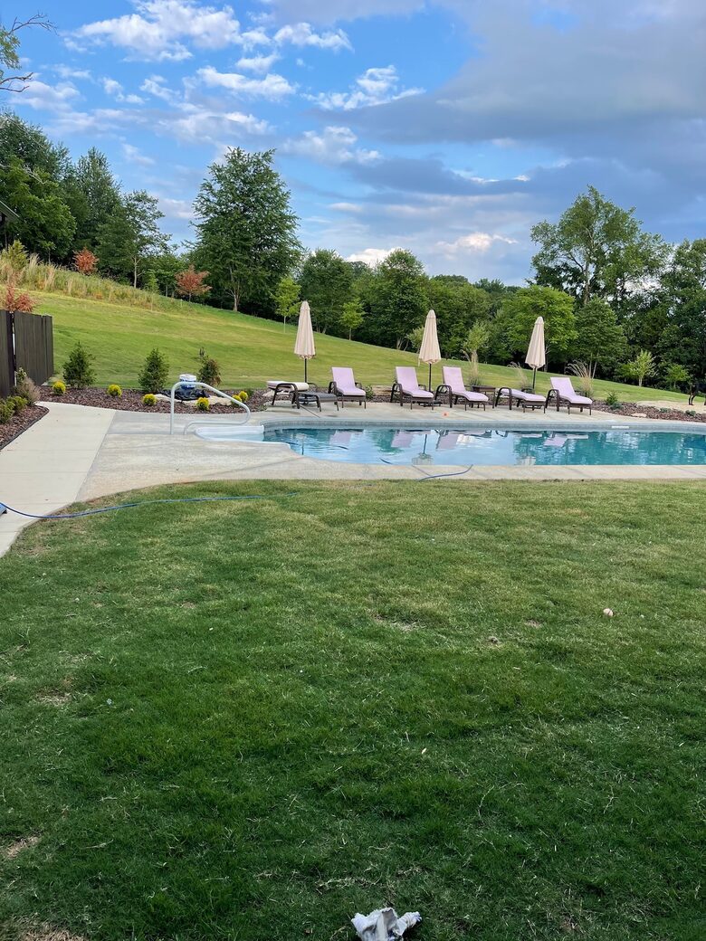 Sprawling 10-Acre Retreat in Scenic Ardmore - Ardmore, Tennessee