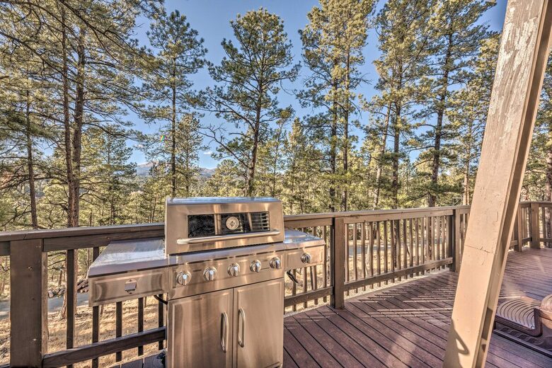 Ruidoso Retreat with Endless Amenities - Ruidoso, New Mexico