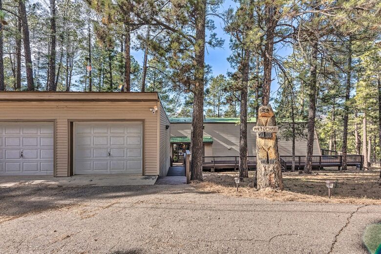 Ruidoso Retreat with Endless Amenities - Ruidoso, New Mexico