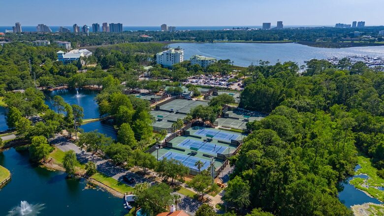 Tennis and Pickleball available