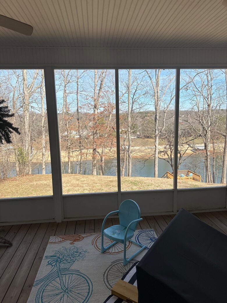 Spacious Waterfront Escape on Tim’s Ford Lake - Estill Springs, Tennessee