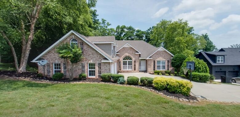 Spacious Waterfront Escape on Tim’s Ford Lake - Estill Springs, Tennessee