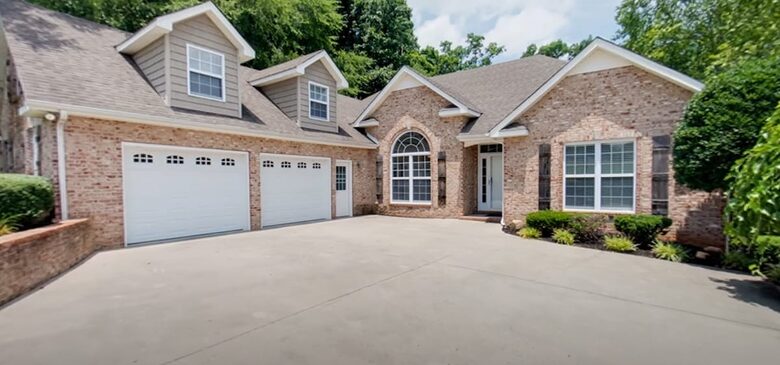 Spacious Waterfront Escape on Tim’s Ford Lake - Estill Springs, Tennessee