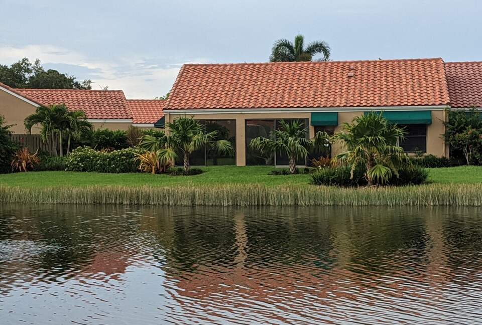 Vanderbilt Beach Hideaway - Naples, Florida
