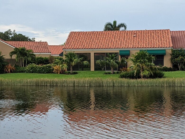 Vanderbilt Beach Hideaway - Naples, Florida