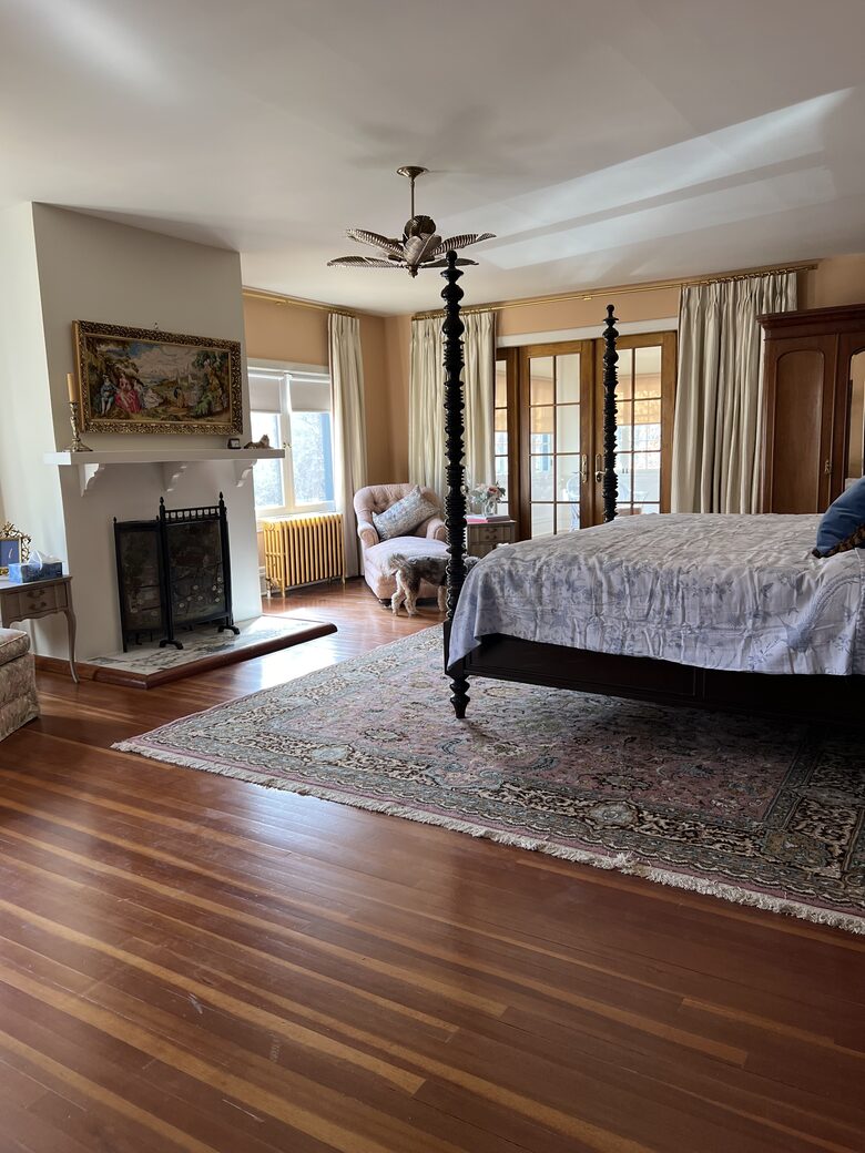 1927 Ivy Villa | Restored Grace in Canada’s Wine Country - Penticton, Canada