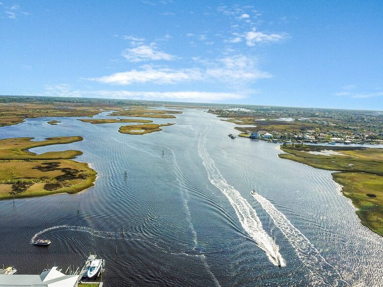 Stylish Neptune Beach Escape – Steps to the Sand - Neptune Beach, Florida
