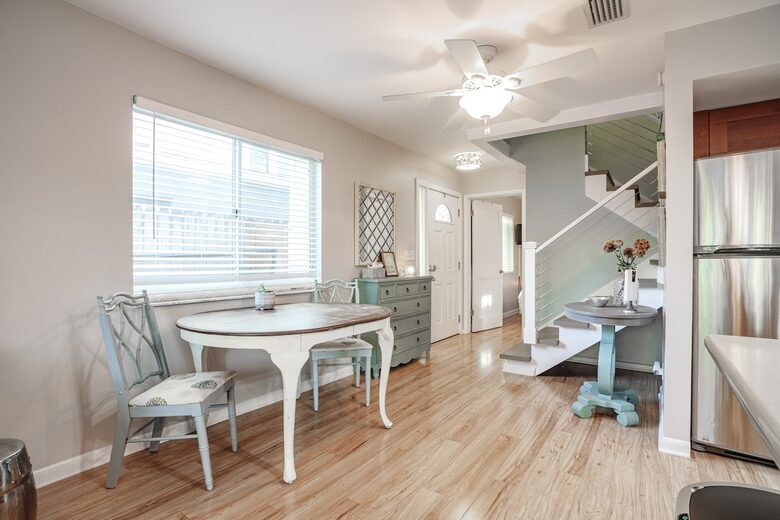 Stylish Neptune Beach Escape – Steps to the Sand - Neptune Beach, Florida