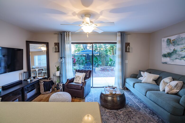Stylish Neptune Beach Escape – Steps to the Sand - Neptune Beach, Florida
