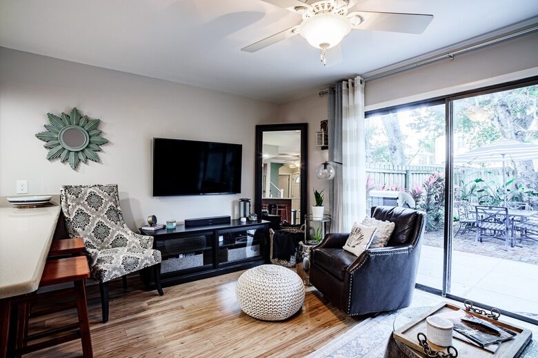 Stylish Neptune Beach Escape – Steps to the Sand - Neptune Beach, Florida