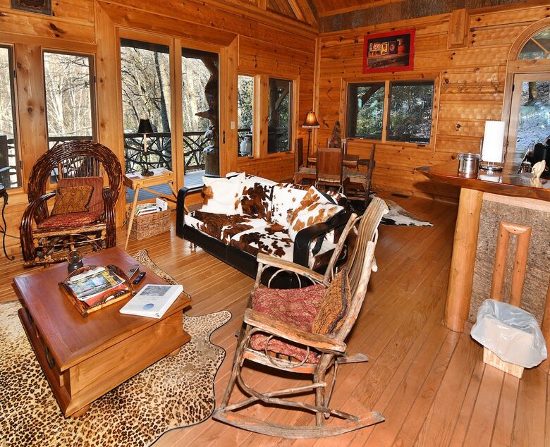 Treehouse at Fiddlehead Banner Elk - Banner Elk, North Carolina