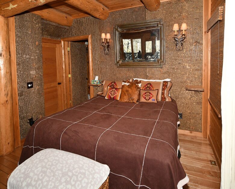Treehouse at Fiddlehead Banner Elk - Banner Elk, North Carolina