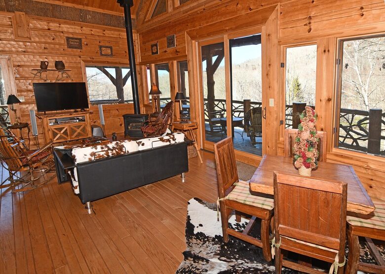Treehouse at Fiddlehead Banner Elk - Banner Elk, North Carolina