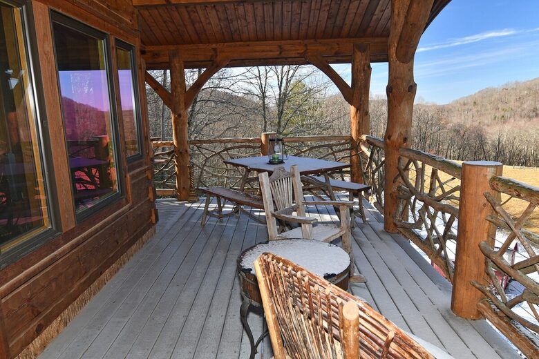 Treehouse at Fiddlehead Banner Elk - Banner Elk, North Carolina