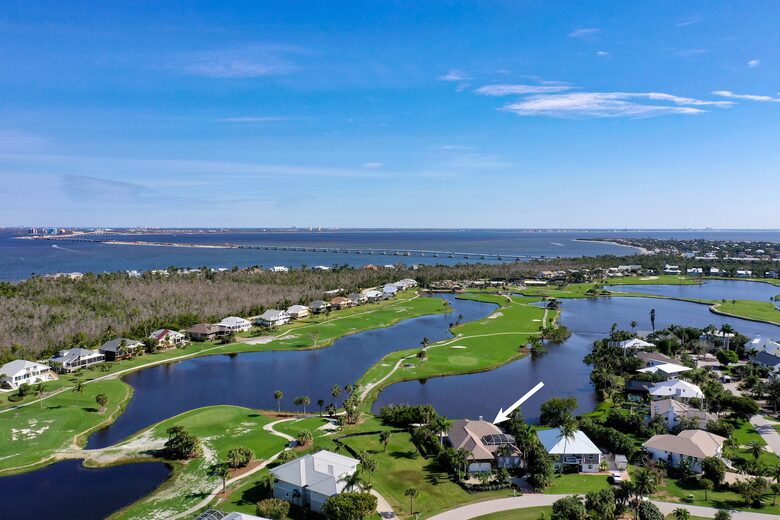 Elegant Island Escape in The Dunes Golf & Tennis Club - Sanibel, Florida