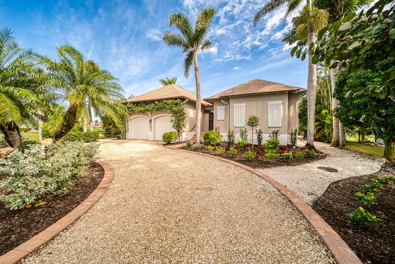 Elegant Island Escape in The Dunes Golf & Tennis Club - Sanibel, Florida