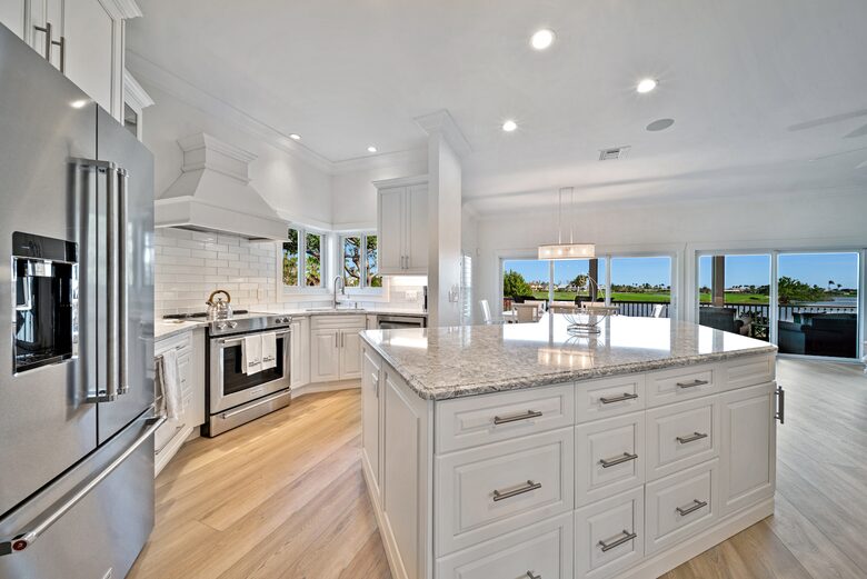 Elegant Island Escape in The Dunes Golf & Tennis Club - Sanibel, Florida