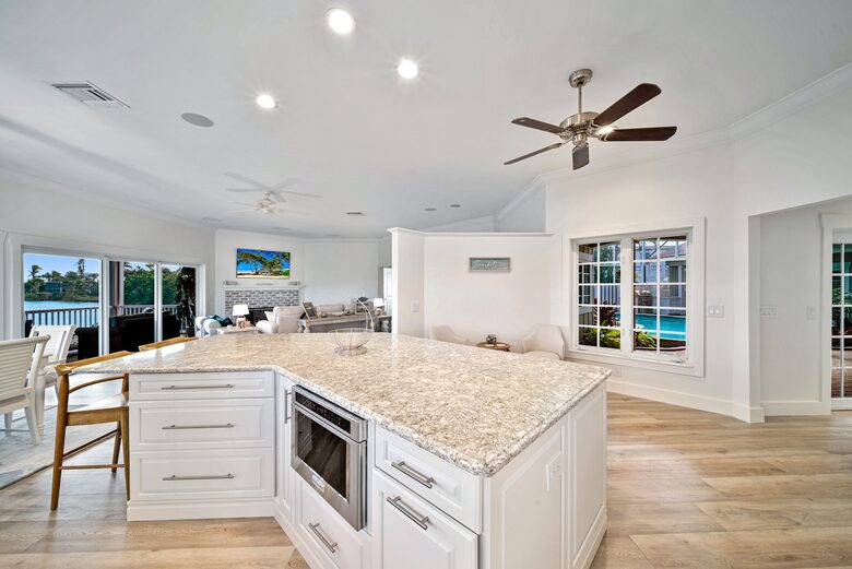 Elegant Island Escape in The Dunes Golf & Tennis Club - Sanibel, Florida